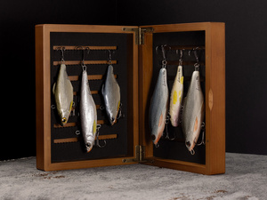 REAL FISH BOX