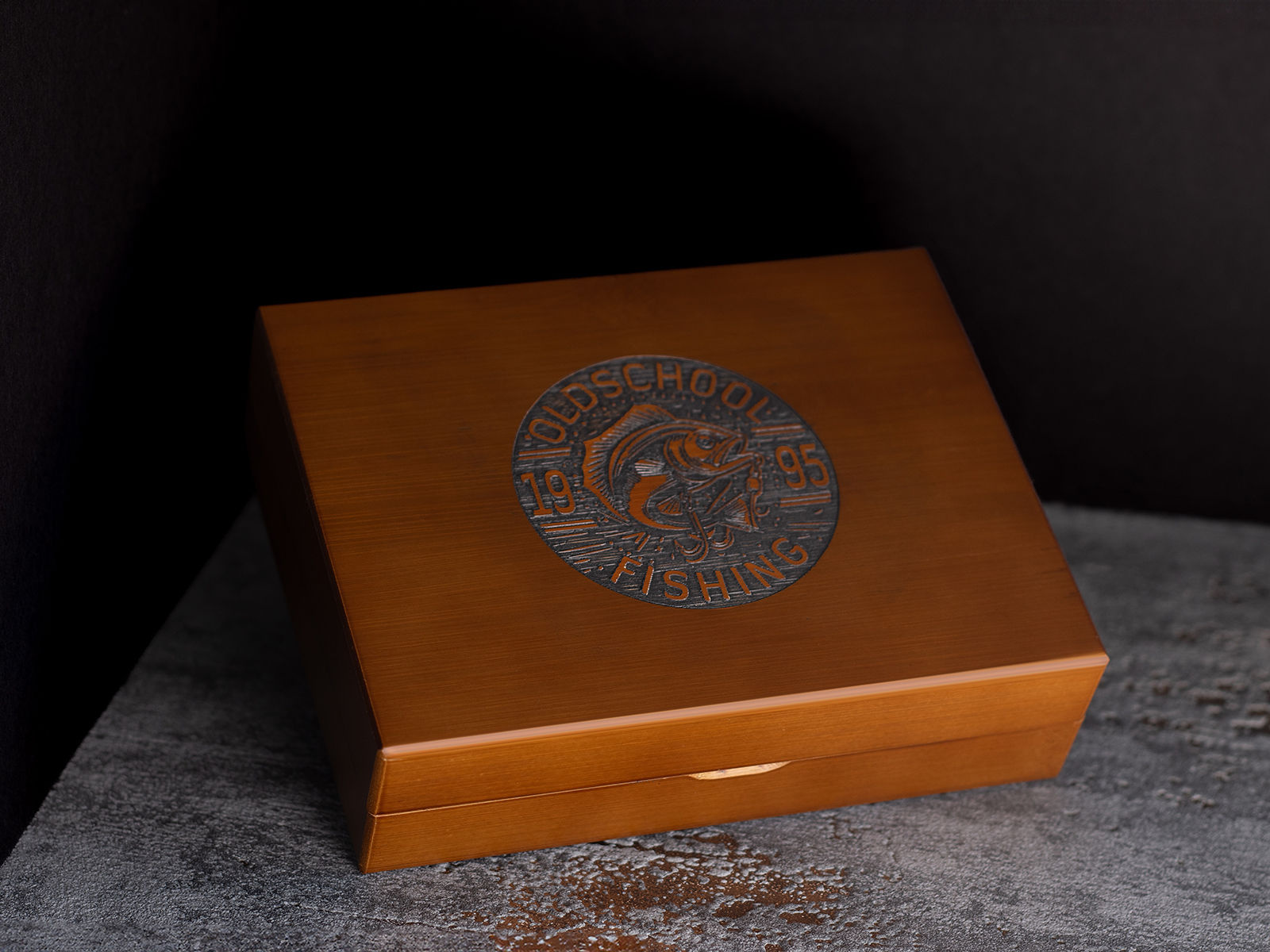 REAL FISH BOX