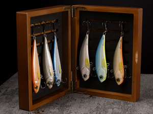 ZANDER BOX